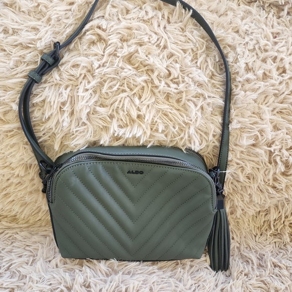 ALDO Camera Bag Green Quilted Crossbody Bag - Picture 1 of 8